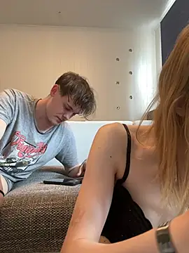 LauraundSteve  online show from 06.02.26