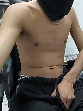 LuanAlvess online show from 05.17.26