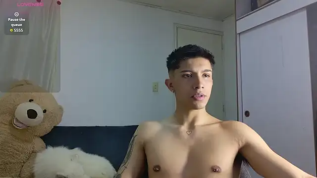 Thesaint xxx online show from 06.25.26