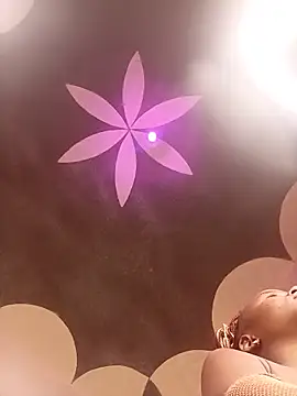 sexy girlyee online show from 05.31.26