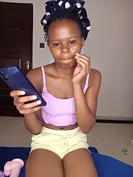 sexy girlyee online show from 06.25.26
