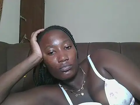 misspretty001 online show from 06.08.26
