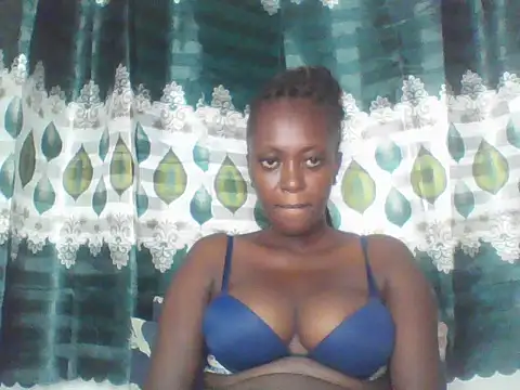 Snapshot of Beutymelani chatting on 05.19.26 Beutymelani online show from 05.19.26