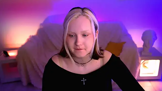 ViolettWoods online show from 06.18.26
