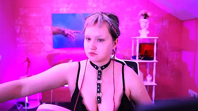 ViolettWoods online show from 07.22.26