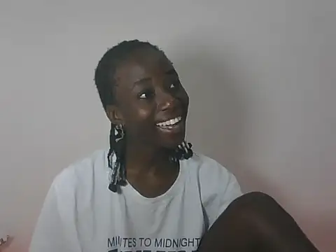 Darkpretty23 online show from 05.25.26