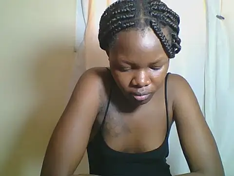 Sweetgal2025 online show from 05.28.26