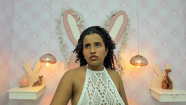Horny Curls online show from 05.19.26