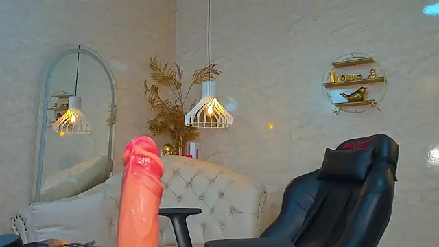 Horny Curls online show from 06.30.26