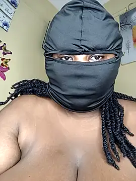 Snapshot of squirtmama chatting on 07.25.26 squirtmama online show from 07.25.26