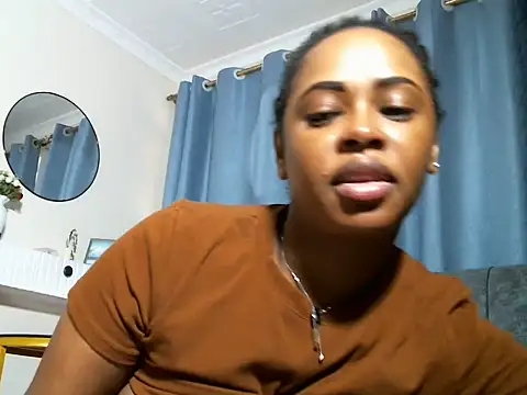 pretty zii online show from 07.22.26