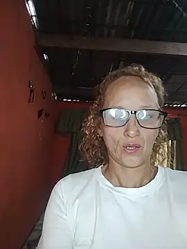 Amanda Lux online show from 05.20.26