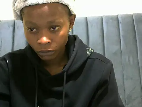 Snapshot of Peggycarter02 chatting on 05.22.26 Peggycarter02 online show from 05.22.26