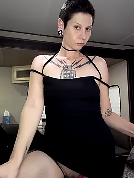 LaFemmeCyberObscura online show from 07.21.26