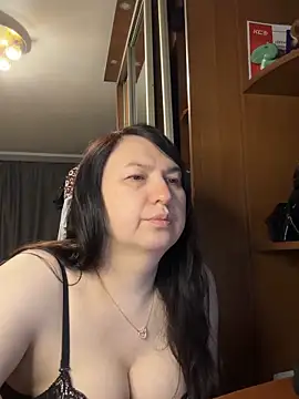 EvaBeautyXxX online show from 06.14.26