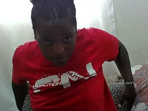 Snapshot of Hot-Perryl chatting on 05.17.26 Hot-Perryl online show from 05.17.26