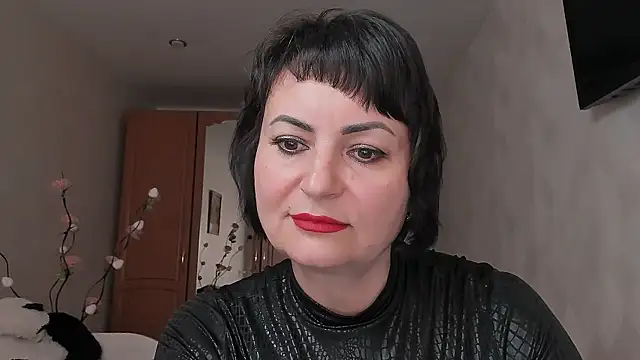Snapshot of Helen_Beller chatting on 07.25.26 Helen Beller online show from 07.25.26