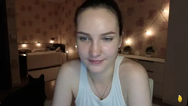 Snapshot of Megan_swiftss chatting on 07.20.26 Megan swiftss online show from 07.20.26