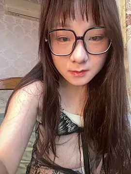 Snapshot of yan63737 chatting on 05.29.26 yan63737 online show from 05.29.26