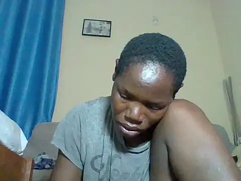 Snapshot of Blacksexyqueen24 chatting on 05.21.26 Blacksexyqueen24 online show from 05.21.26