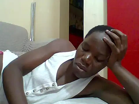 Snapshot of Blacksexyqueen24 chatting on 05.22.26 Blacksexyqueen24 online show from 05.22.26