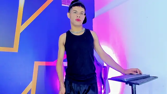 Snapshot of Gregor_oficial chatting on 05.28.26 Gregor oficial online show from 05.28.26