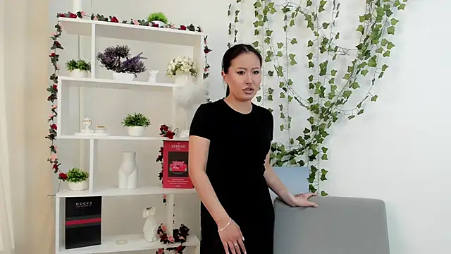 LaritaLevell online show from 05.22.26