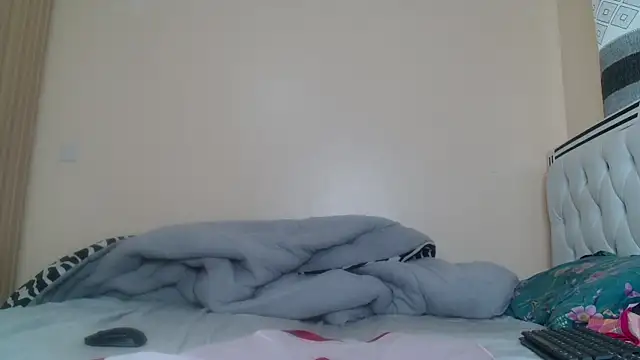 Tasty Tasha online show from 07.28.26
