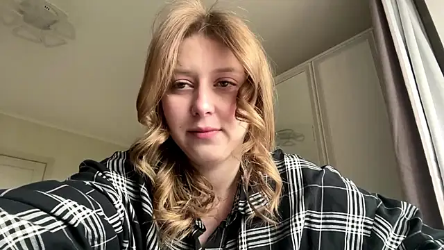HeyItsAgata online show from 05.22.26