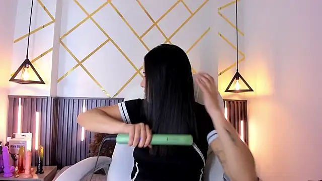 MadisonYoung000 online show from 07.09.26