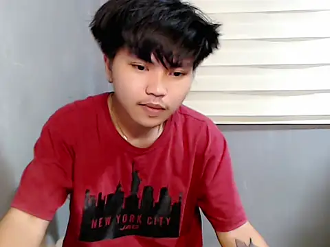 Snapshot of Mrbigcumx chatting on 05.19.26 Mrbigcumx online show from 05.19.26