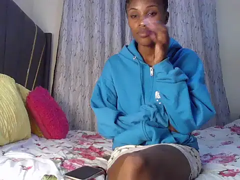 Fl0wrs  online show from 07.09.26