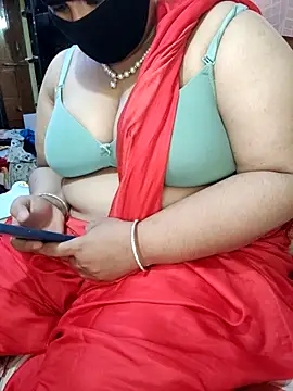Snapshot of shaik35f chatting on 06.18.26 shaik35f online show from 06.18.26