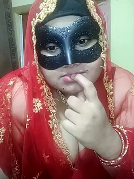 Snapshot of shaik35f chatting on 06.27.26 shaik35f online show from 06.27.26