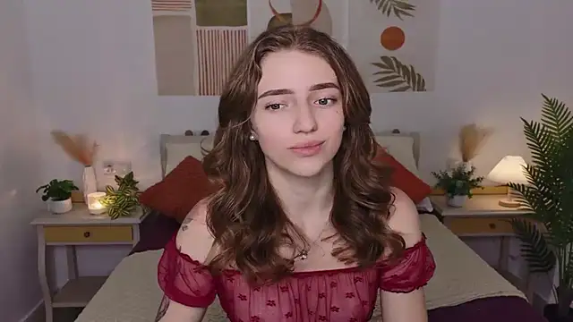 Snapshot of TayloryStar chatting on 07.24.26 TayloryStar online show from 07.24.26