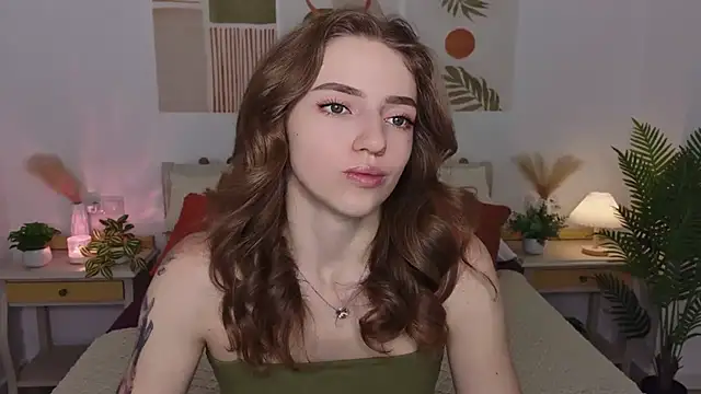 Snapshot of TayloryStar chatting on 07.27.26 TayloryStar online show from 07.27.26