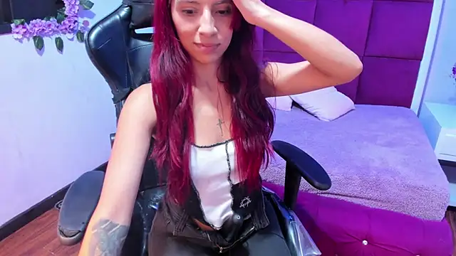 NinaaXXX  online show from 06.11.26