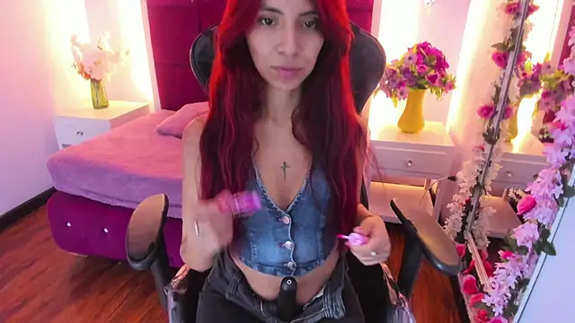 NinaaXXX  online show from 07.11.26