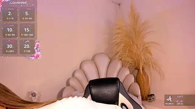 SelenaRogers online show from 06.20.26