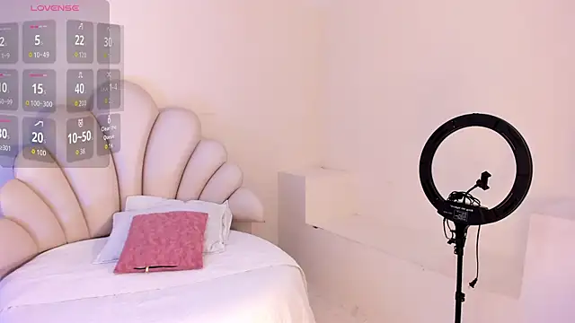 SelenaRogers online show from 07.13.26