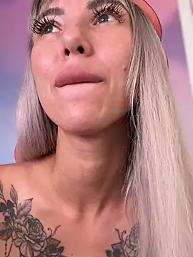 TeaseBabeXXX online show from 07.23.26