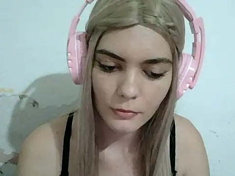 Angel Ristoww online show from 05.22.26