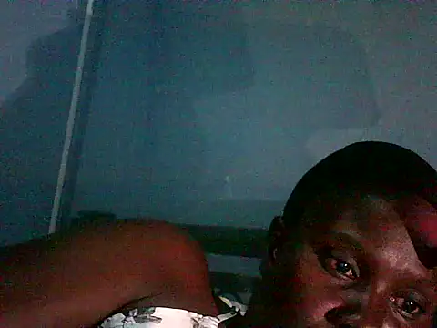 creamyebony5 online show from 05.17.26