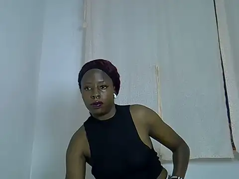 Snapshot of sweet_iynika chatting on 07.22.26 sweet iynika online show from 07.22.26