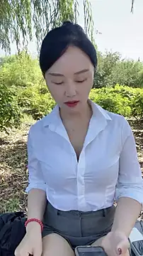 lylxili online show from 07.19.26