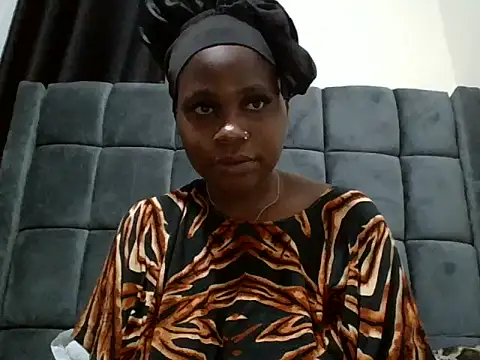 sexy inayah online show from 05.26.26
