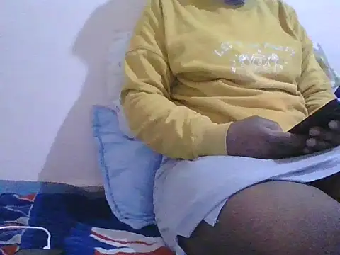 queenm5 online show from 07.23.26