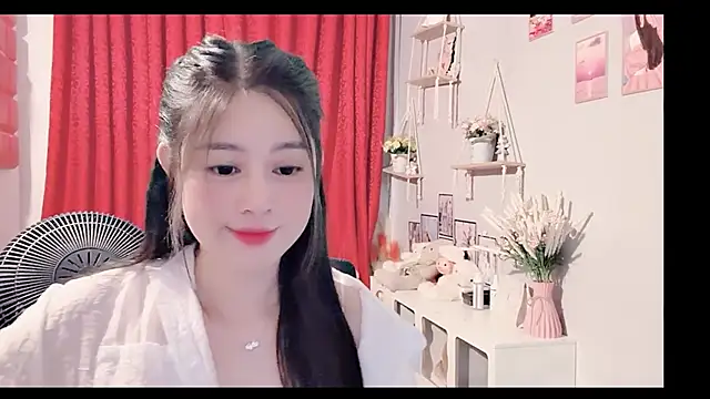 Snapshot of Bee-Cherry chatting on 06.07.26 Bee-Cherry online show from 06.07.26