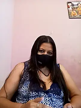 Snapshot of Miss_kirtii chatting on 06.05.26 Miss kirtii online show from 06.05.26