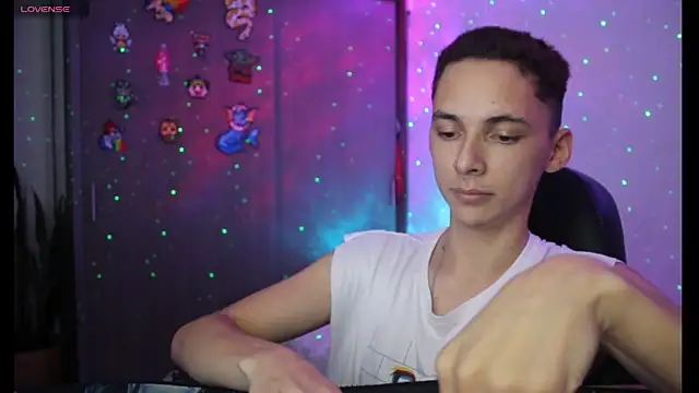 archi love online show from 02.05.25